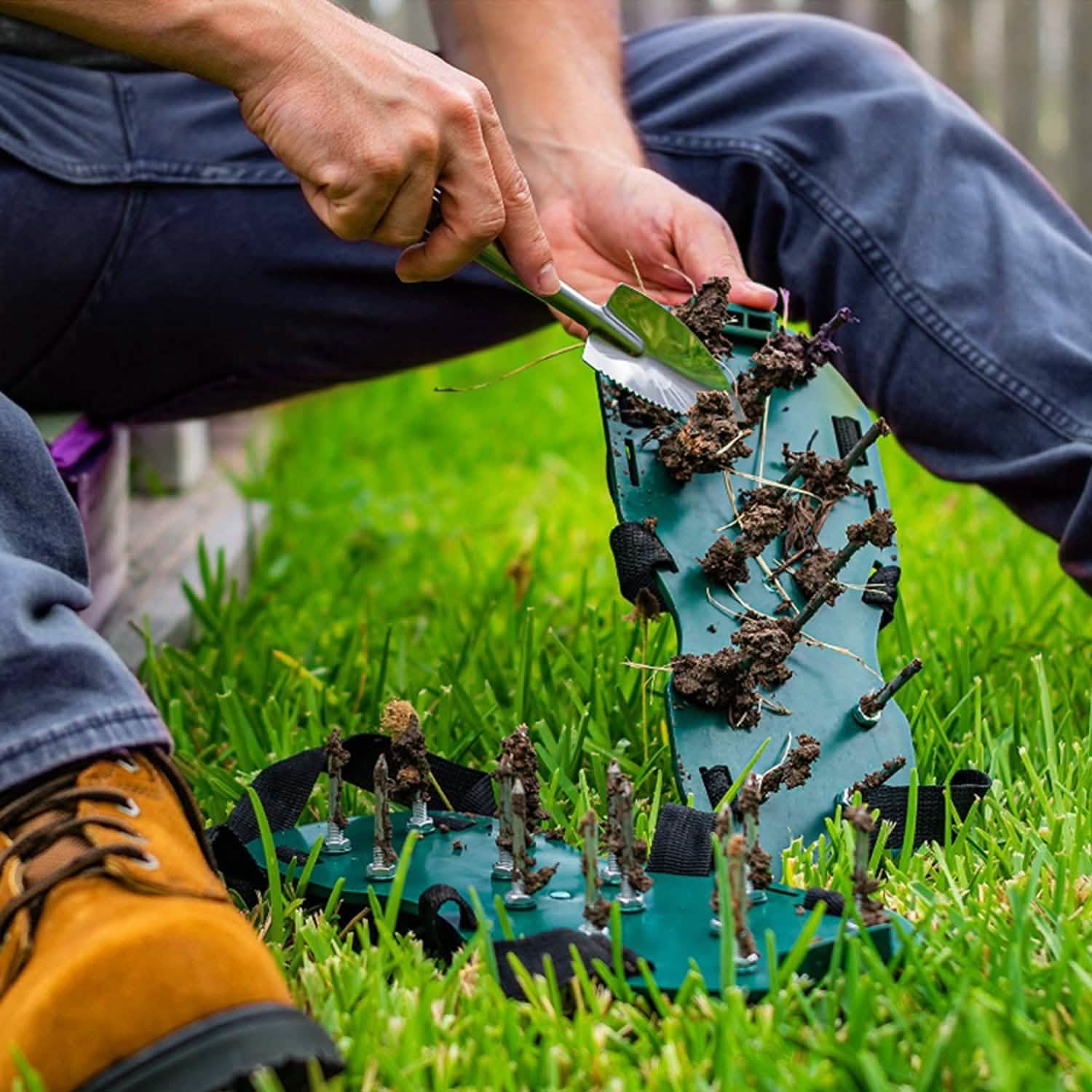 Earthwise Step-In™ Lawn Aerator Sandals - Image 14