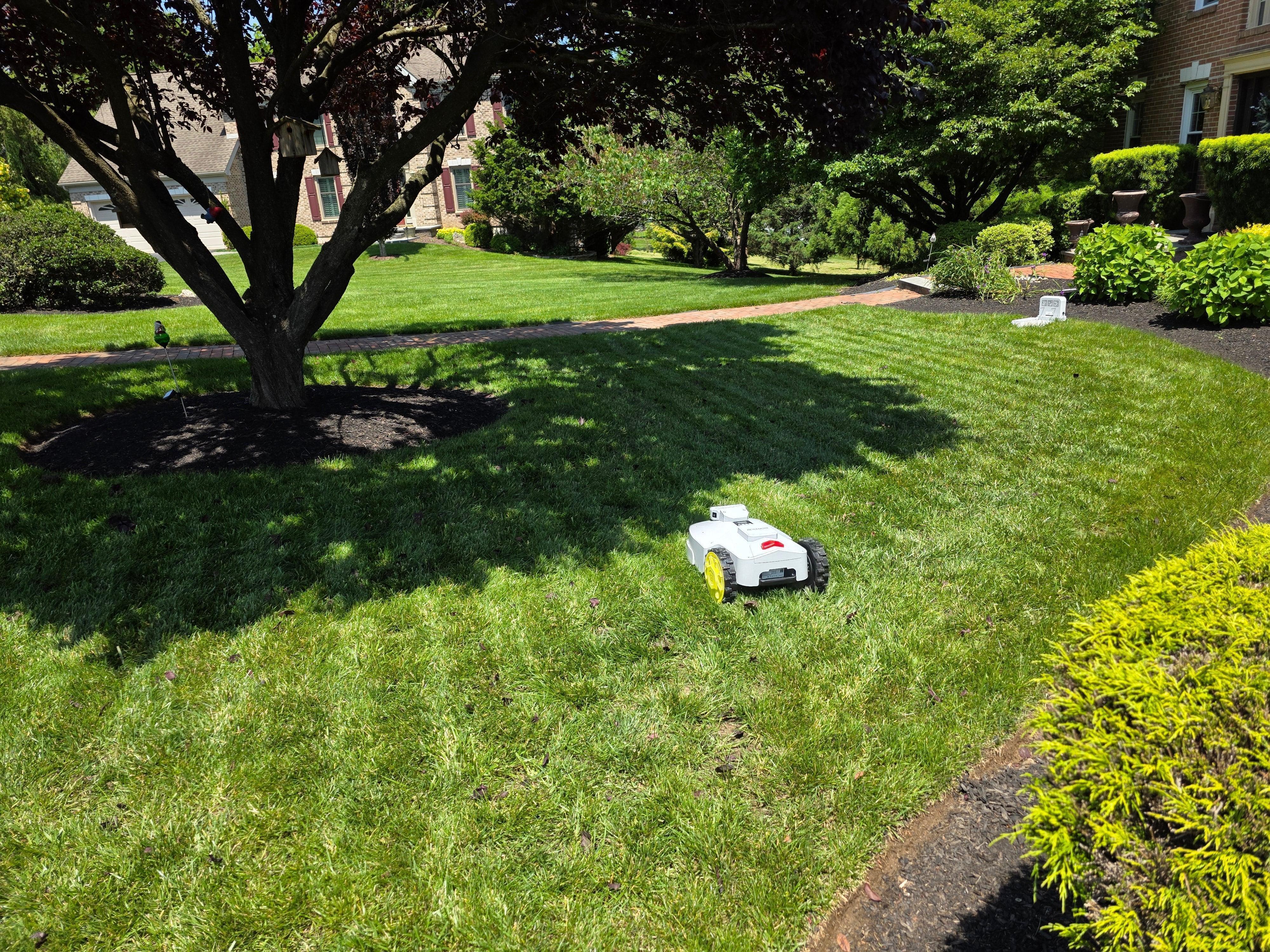 Earthwise Titan-100™ Robotic Lawn Mower - Image 10